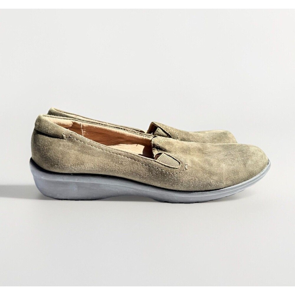Easy Spirit Santara Women's 6.5 M Olive Green Suede Slip On Comfort Loafer